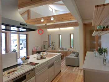 せせらぎ付きの台所